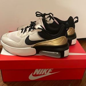Womens Nike Air Max Verona